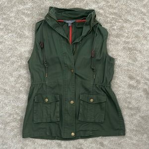 MARKET & SPRUCE vest